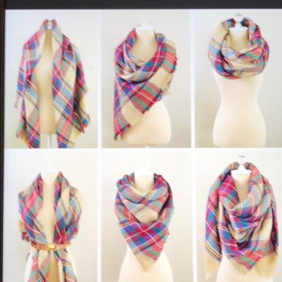 Blanket Scarf 🍁LAST ONE - Picture 3 of 3